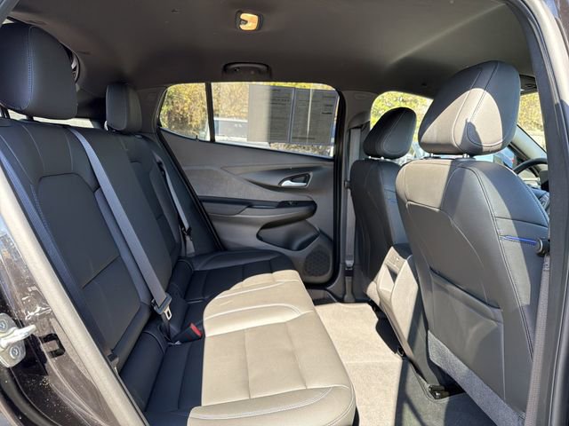 Used 2024 Buick Envista Sport Touring w/ Convenience I Package image 17