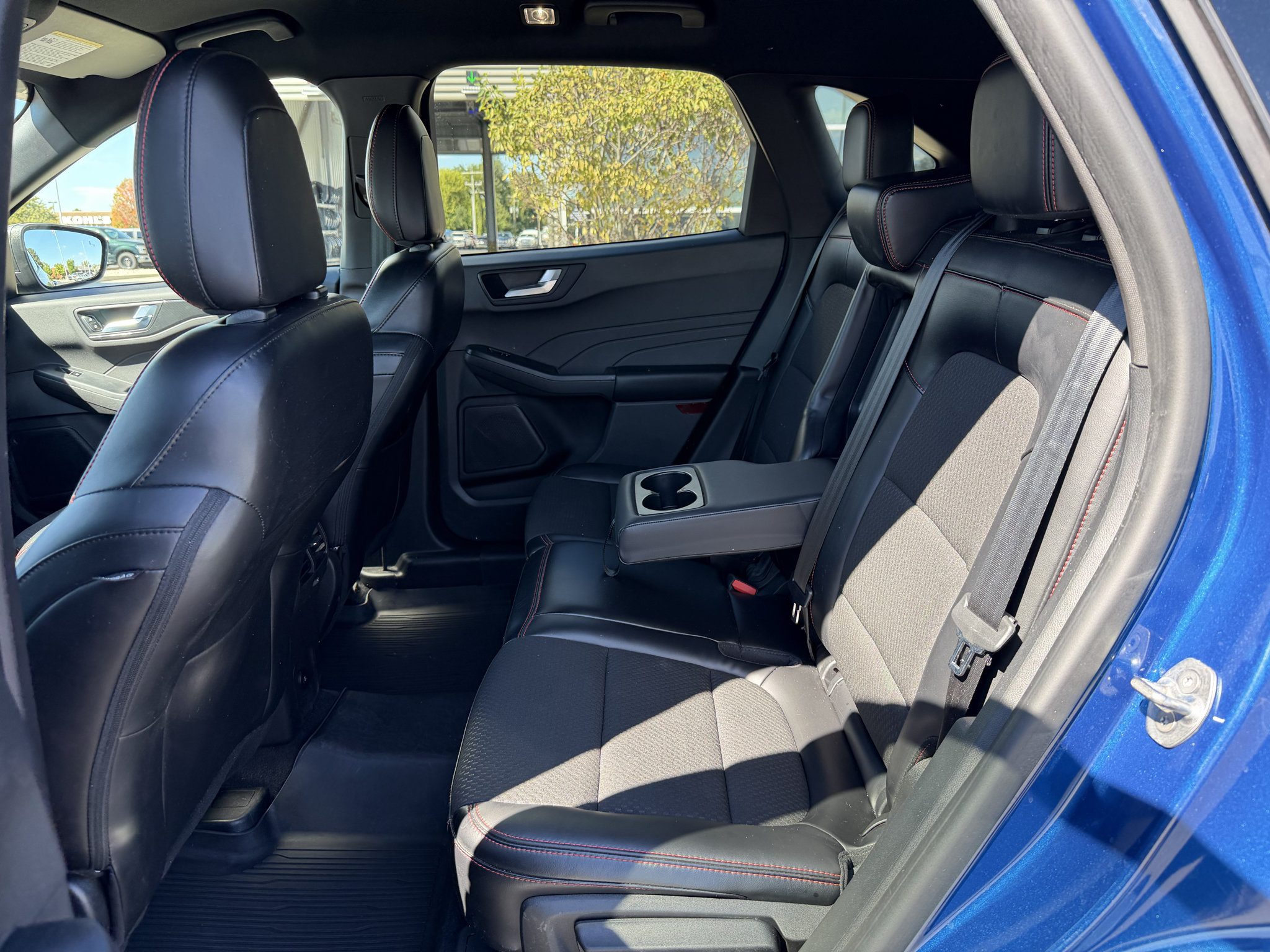 Used 2023 Ford Escape ST-Line w/ Tech Pack #1 FWD image 21