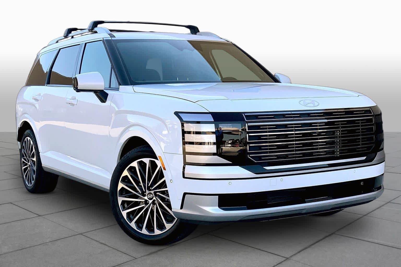 Used 2026 Hyundai Palisade Calligraphy AWD/4WD image 3