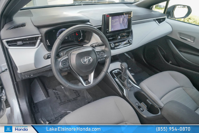 Used 2026 Toyota Corolla SE FWD image 16