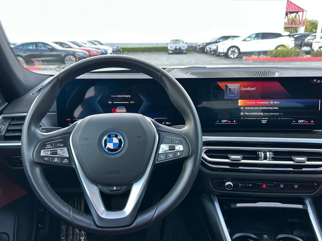 Used 2023 BMW i4 eDrive35 RWD image 17