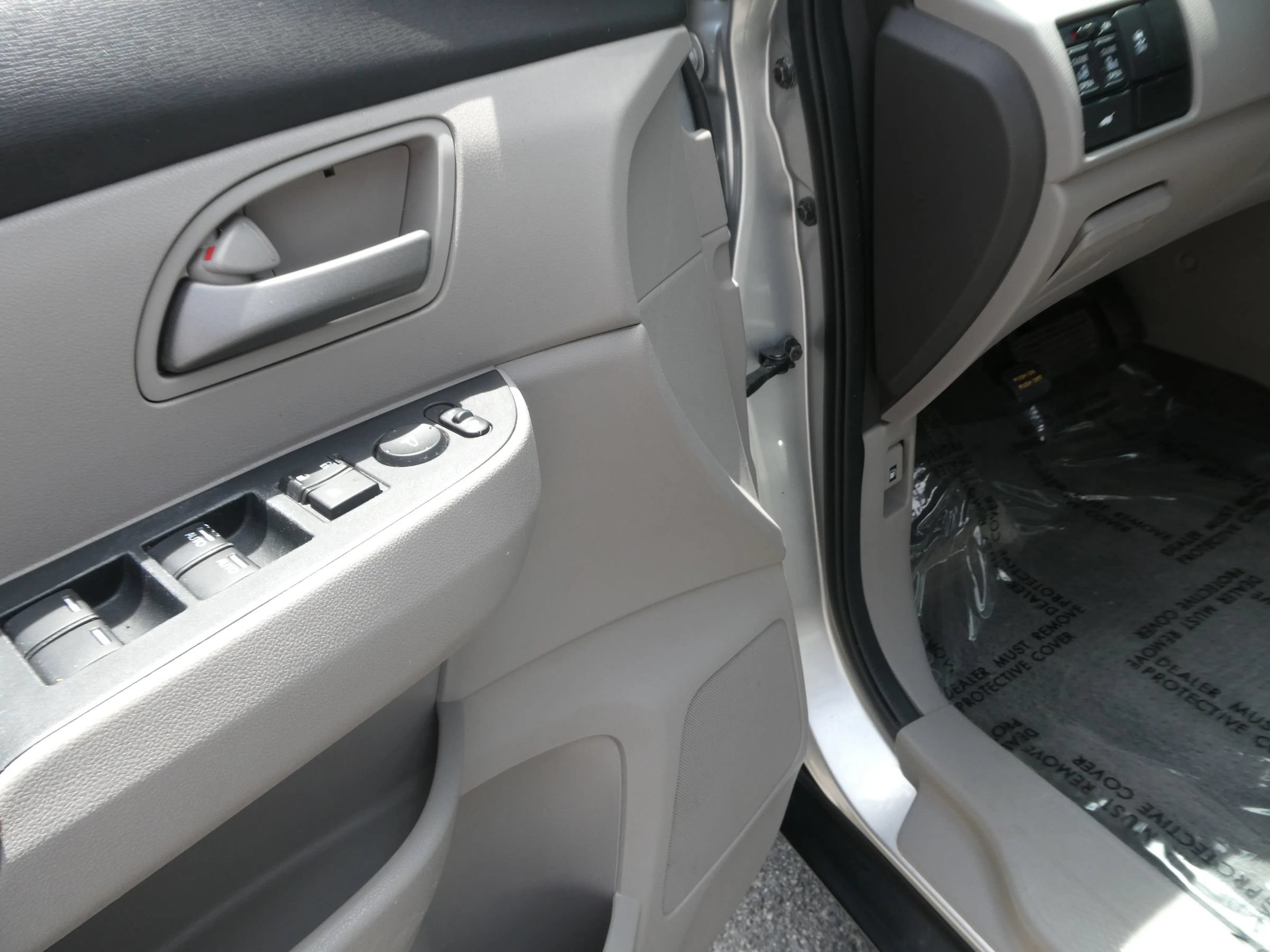 Used 2011 Honda Odyssey EX-L image 16