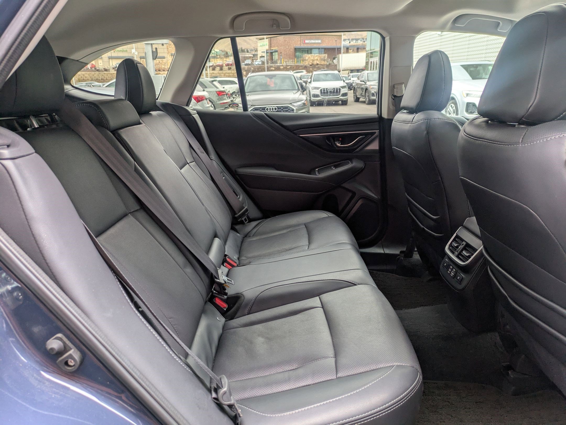 Used 2024 Subaru Outback Limited image 26