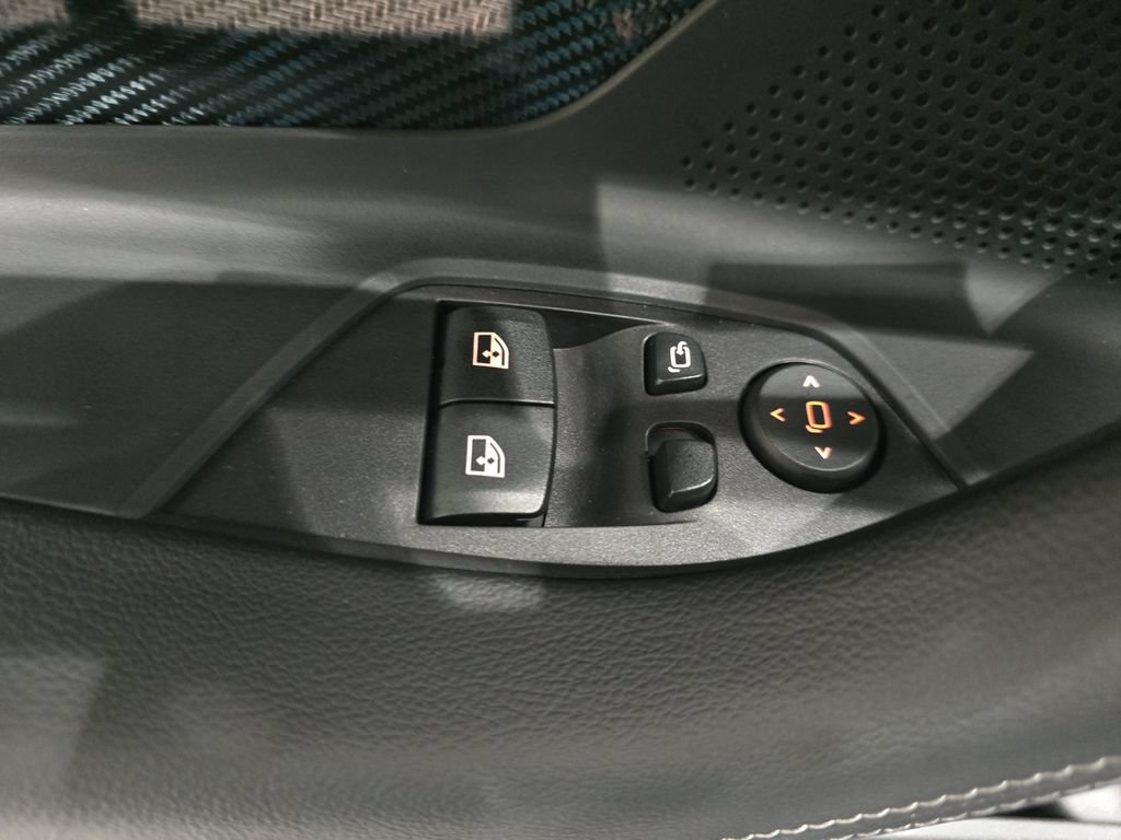 New 2026 BMW M2 CS RWD image 25