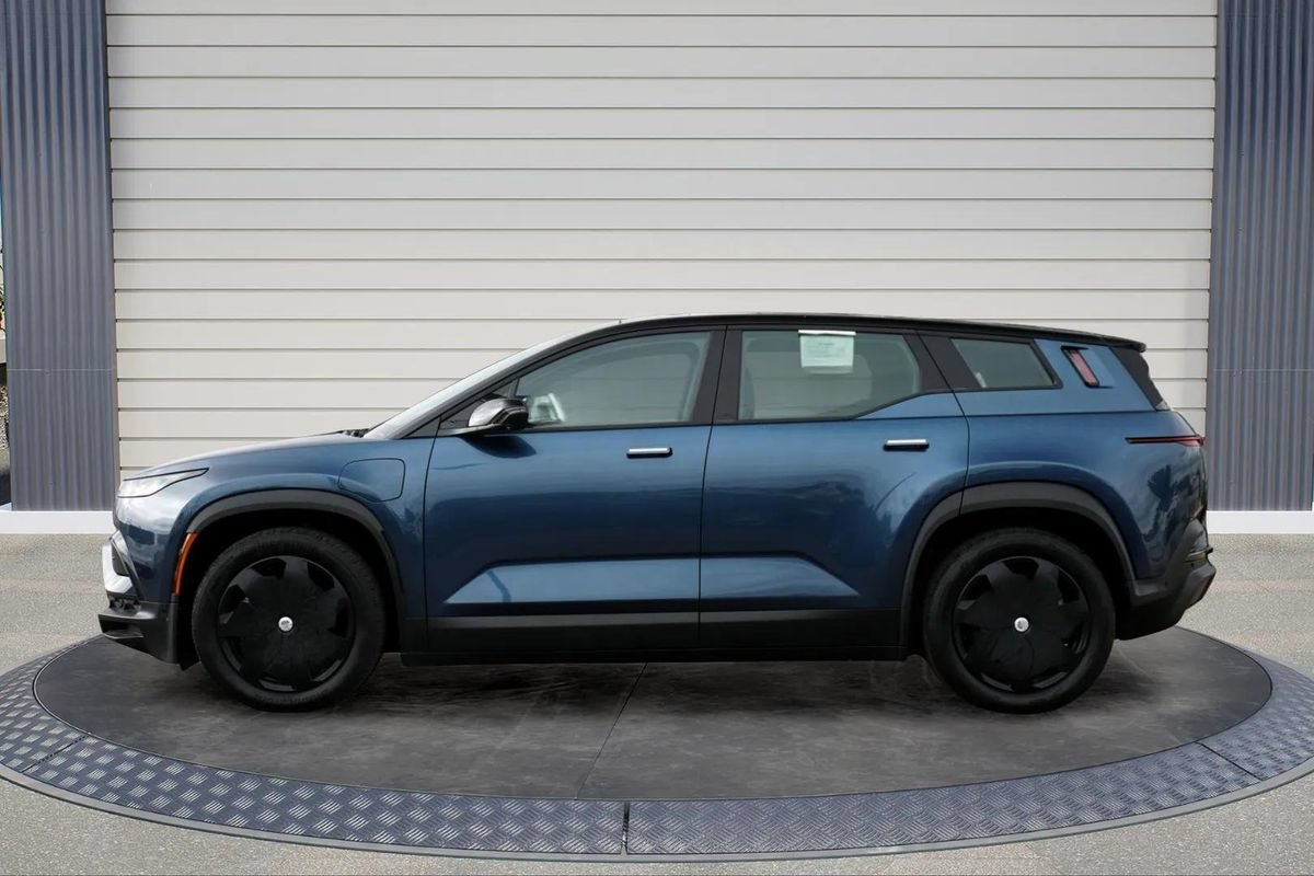 Used 2023 Fisker Ocean Ultra AWD/4WD image 4