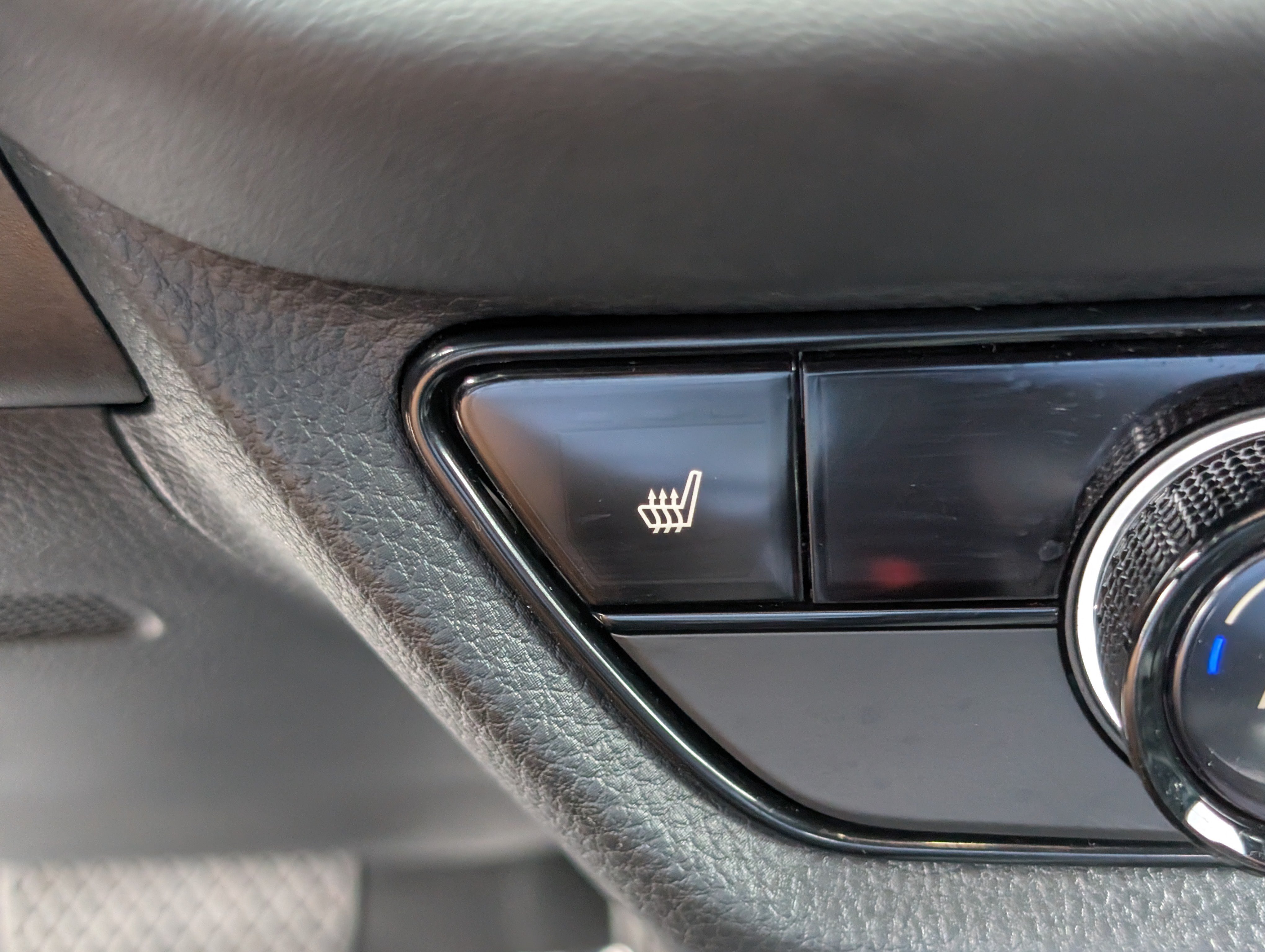 Used 2024 Honda HR-V Sport image 25