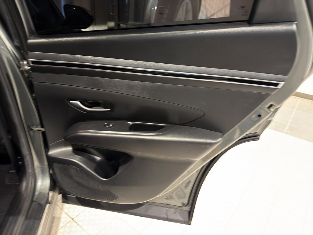 Used 2022 Hyundai Tucson SEL w/ Cargo Package image 24
