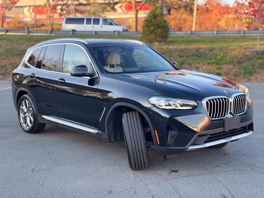 Certified 2024 BMW X3 xDrive30i w/ Premium Package w/ZPA AWD/4WD image 9