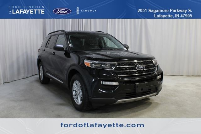 Used 2023 Ford Explorer XLT w/ Equipment Group 202A AWD/4WD image 1