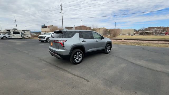 Used 2025 Chevrolet Equinox LT image 8
