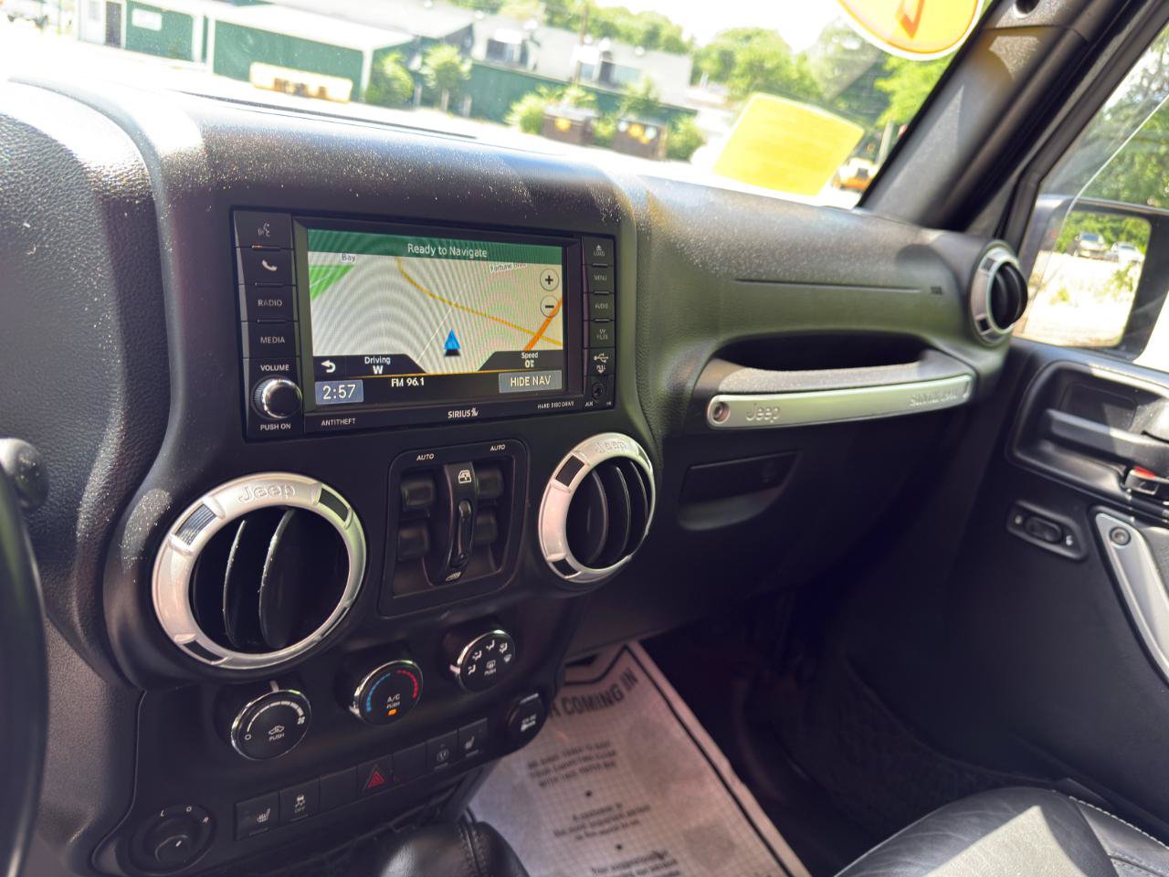 Used 2015 Jeep Wrangler Unlimited Sahara w/ Dual Top Group AWD/4WD image 23