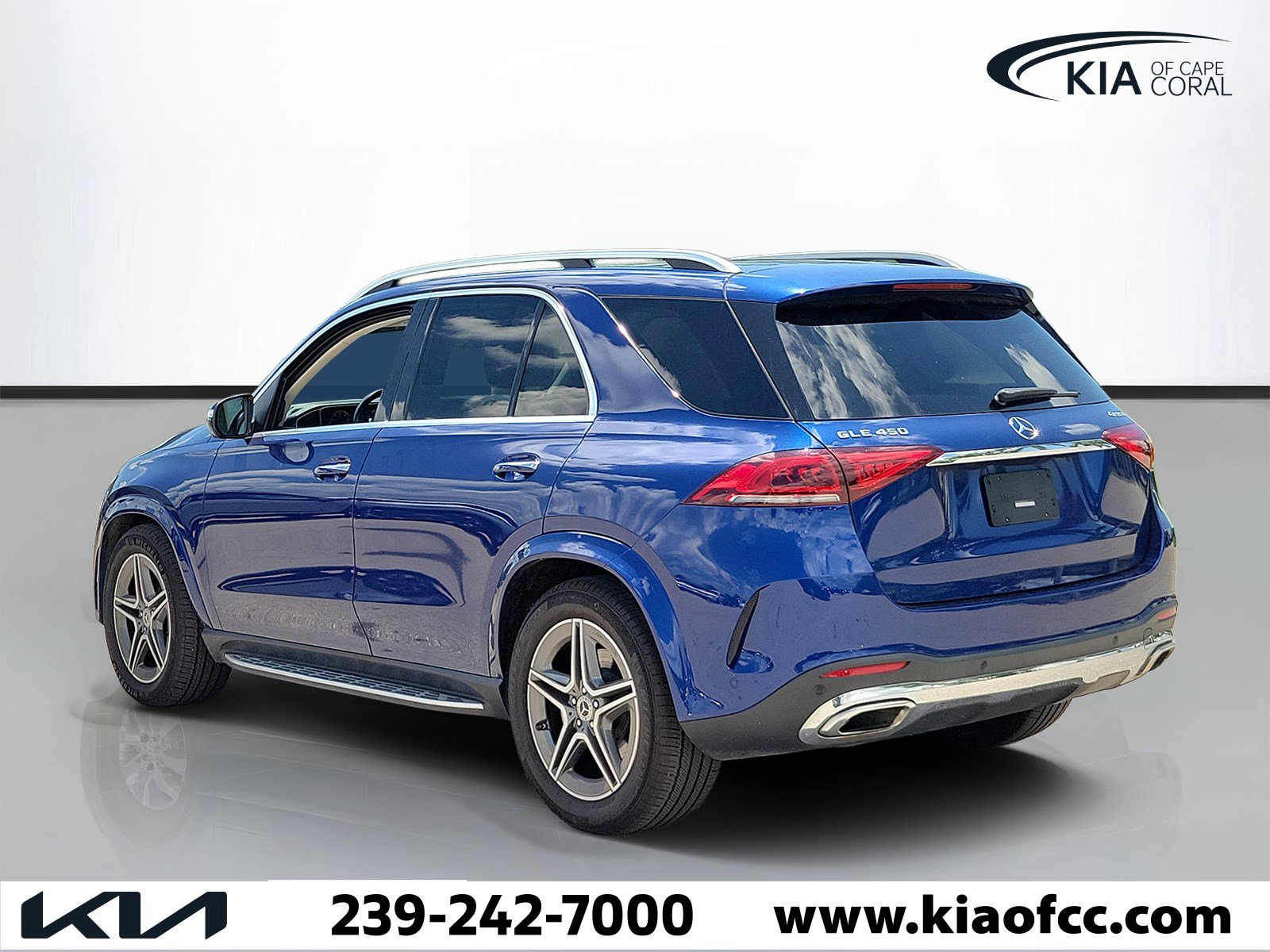 Used 2022 Mercedes-Benz GLE 450 4MATIC image 4
