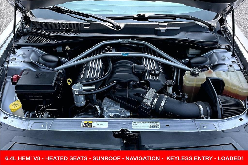 Used 2014 Dodge Challenger SRT8 w/ Harman/Kardon Audio Group RWD image 28