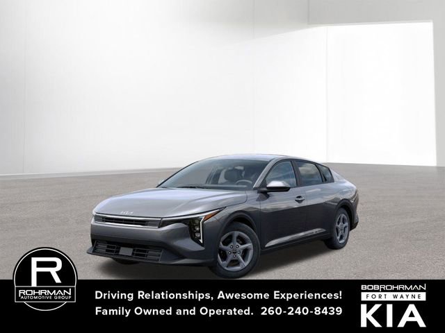 New 2025 Kia K4 LXS