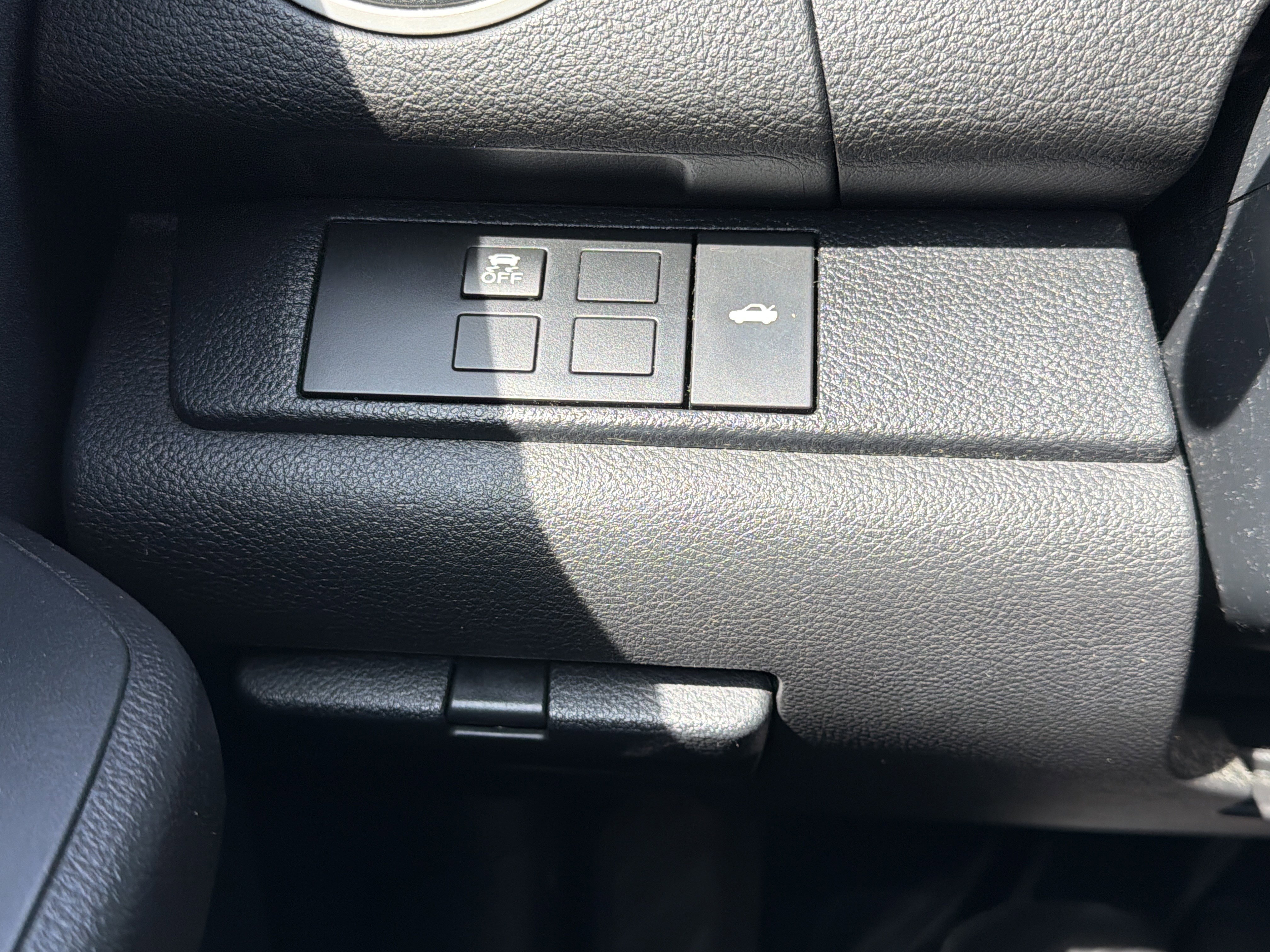 Used 2013 MAZDA MAZDA6 i Sport image 23