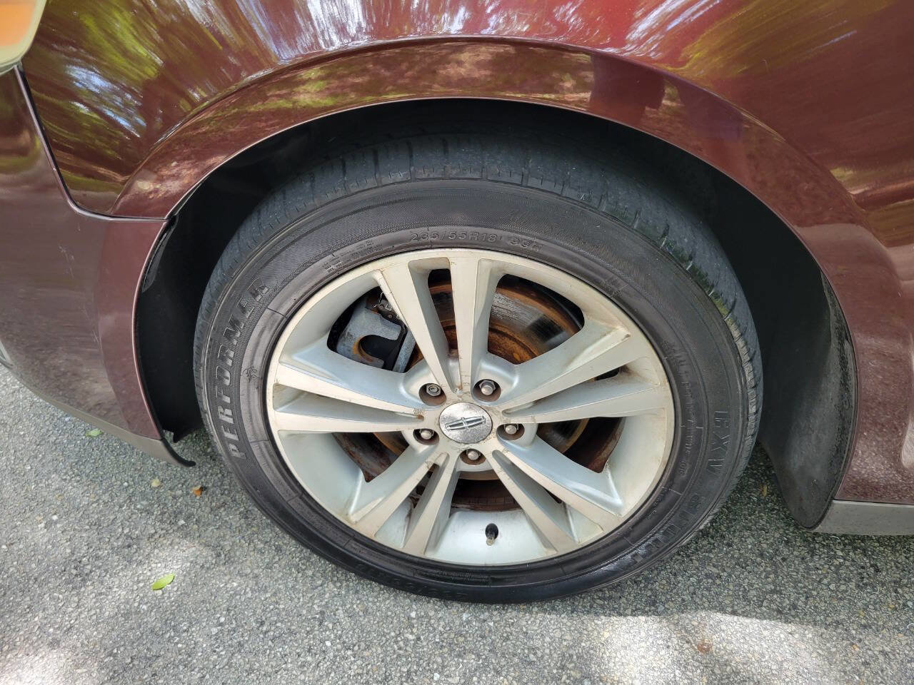 Used 2009 Lincoln MKS image 13