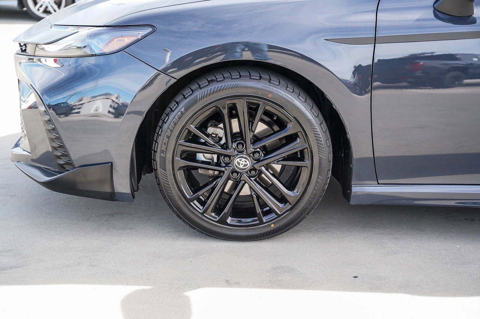 Certified 2025 Toyota Camry SE image 7