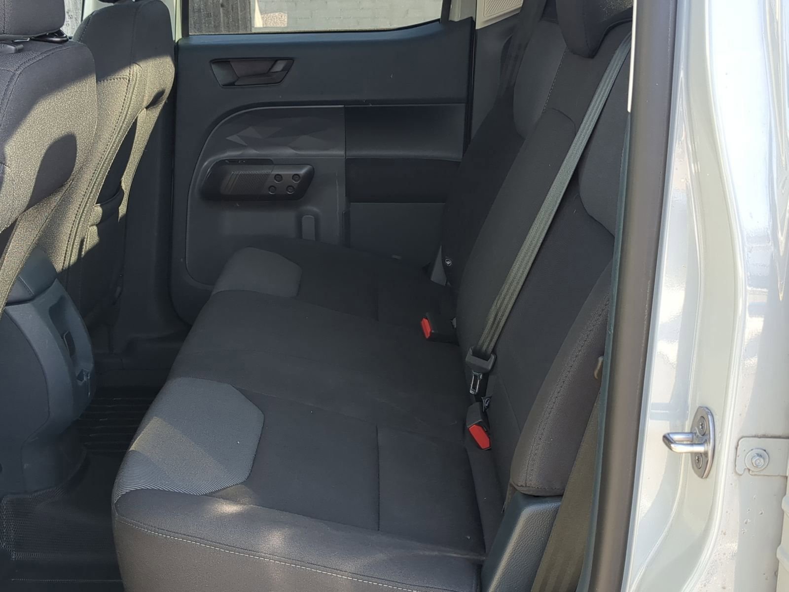 Used 2023 Ford Maverick XL image 22