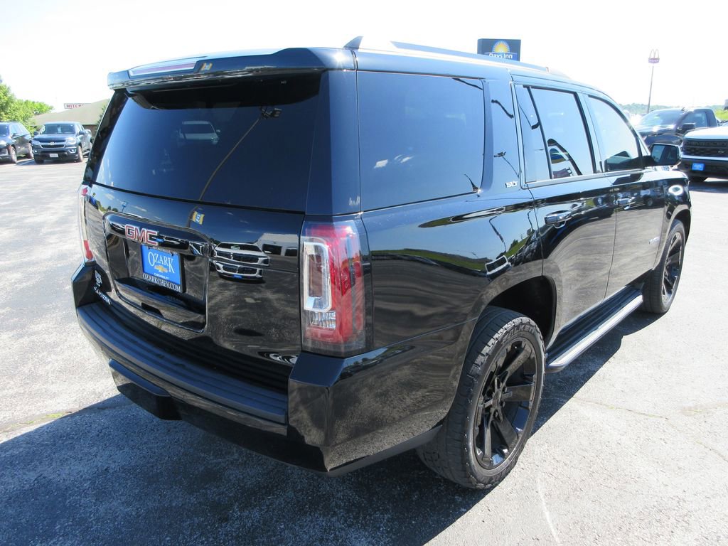 Used 2019 GMC Yukon SLT w/ Graphite Performance Edition AWD/4WD image 5