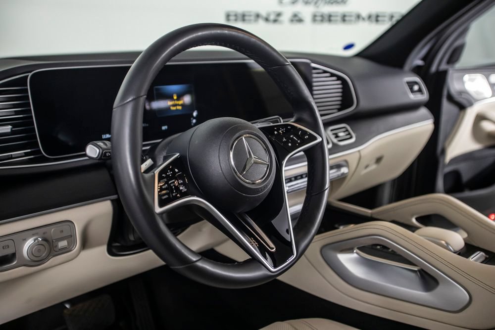 Used 2025 Mercedes-Benz GLE 580 4MATIC image 16
