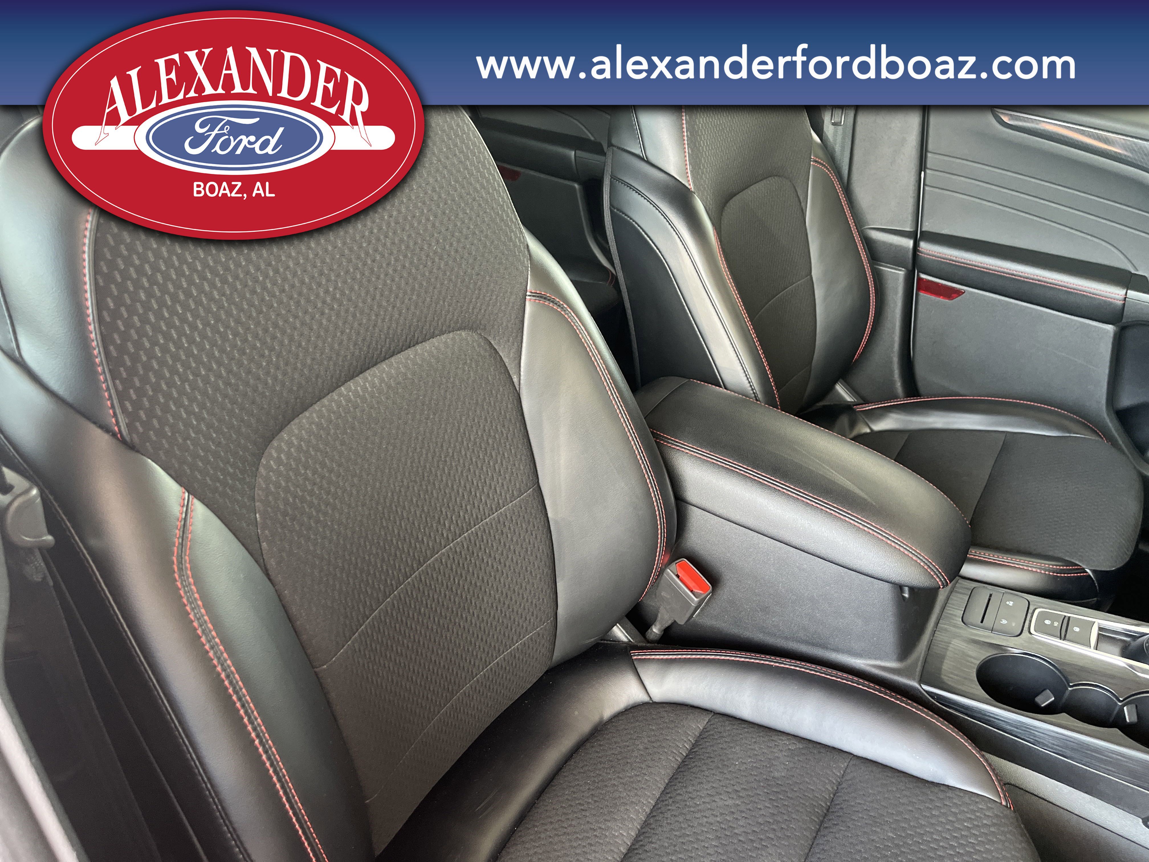Used 2024 Ford Escape ST-Line image 16
