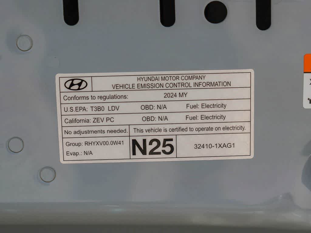 Used 2024 Hyundai Ioniq 5 Limited AWD/4WD image 22