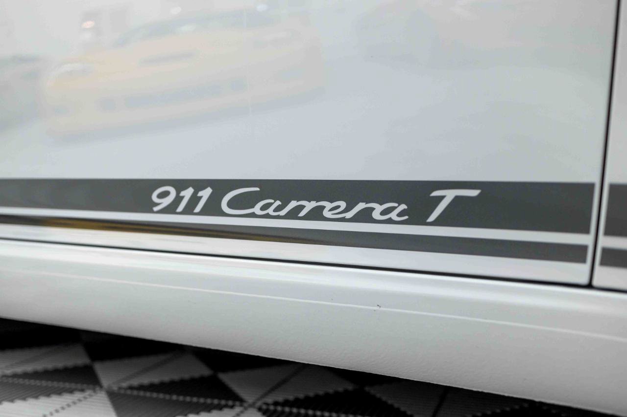 Used 2018 Porsche 911 Carrera T RWD image 21