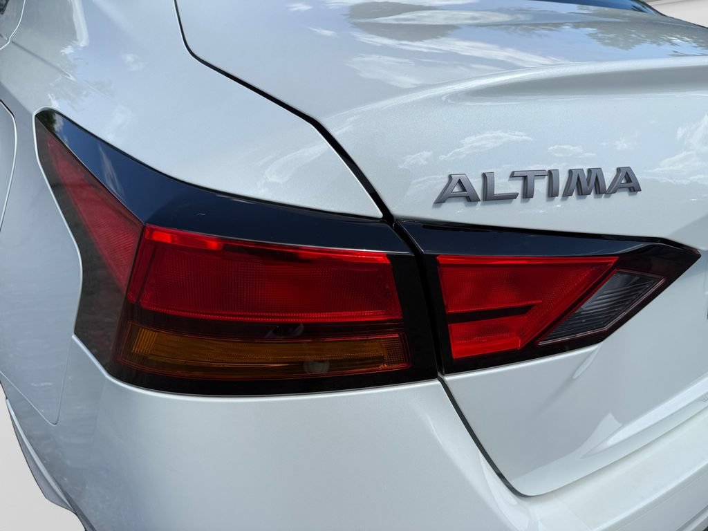 New 2026 Nissan Altima 2.5 SV FWD image 19
