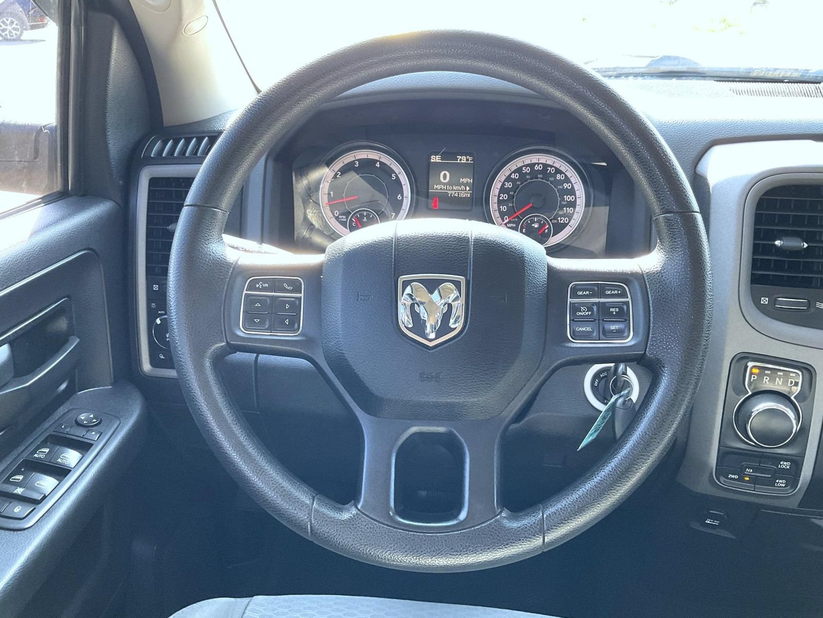 Used 2017 RAM 1500 Express AWD/4WD image 13