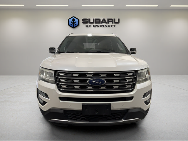 Used 2017 Ford Explorer XLT w/ Equipment Group 202A FWD image 8
