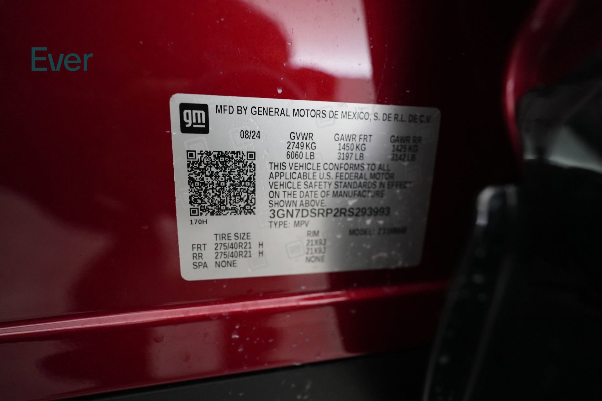 Used 2024 Chevrolet Equinox EV RS FWD image 28