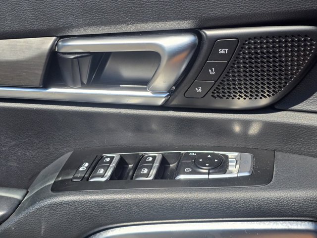Used 2024 Kia Telluride SX Prestige X-Pro AWD/4WD image 18