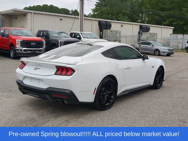 Used 2024 Ford Mustang GT RWD image 13