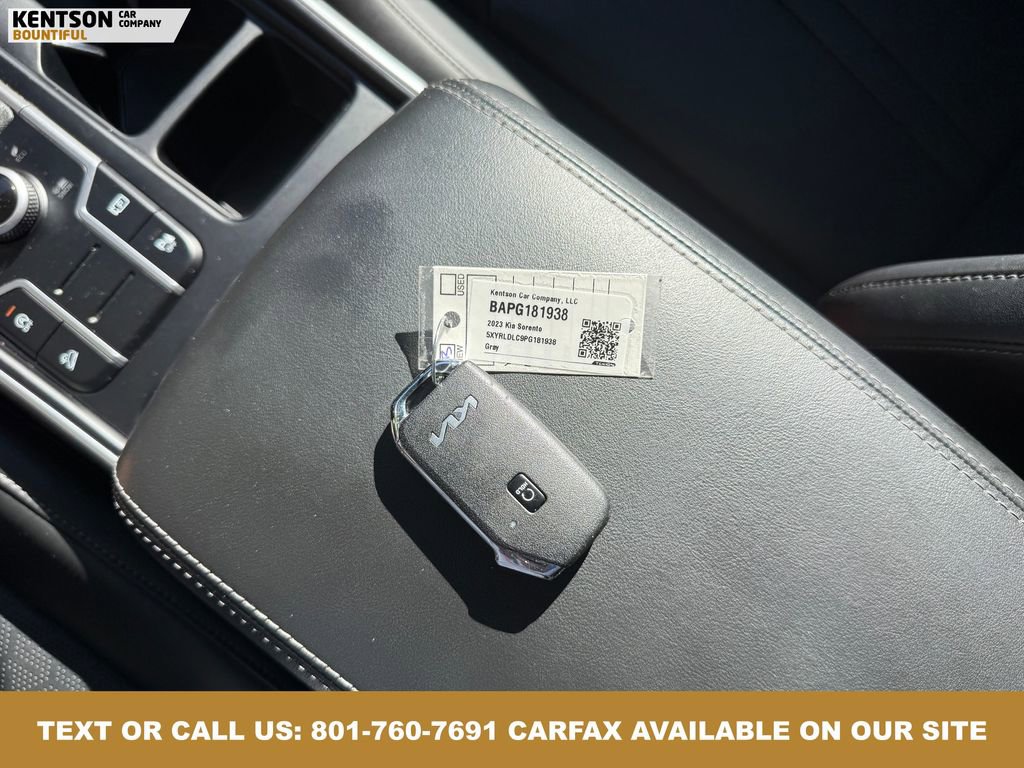 Used 2023 Kia Sorento S w/ Panoramic Sunroof Package image 37