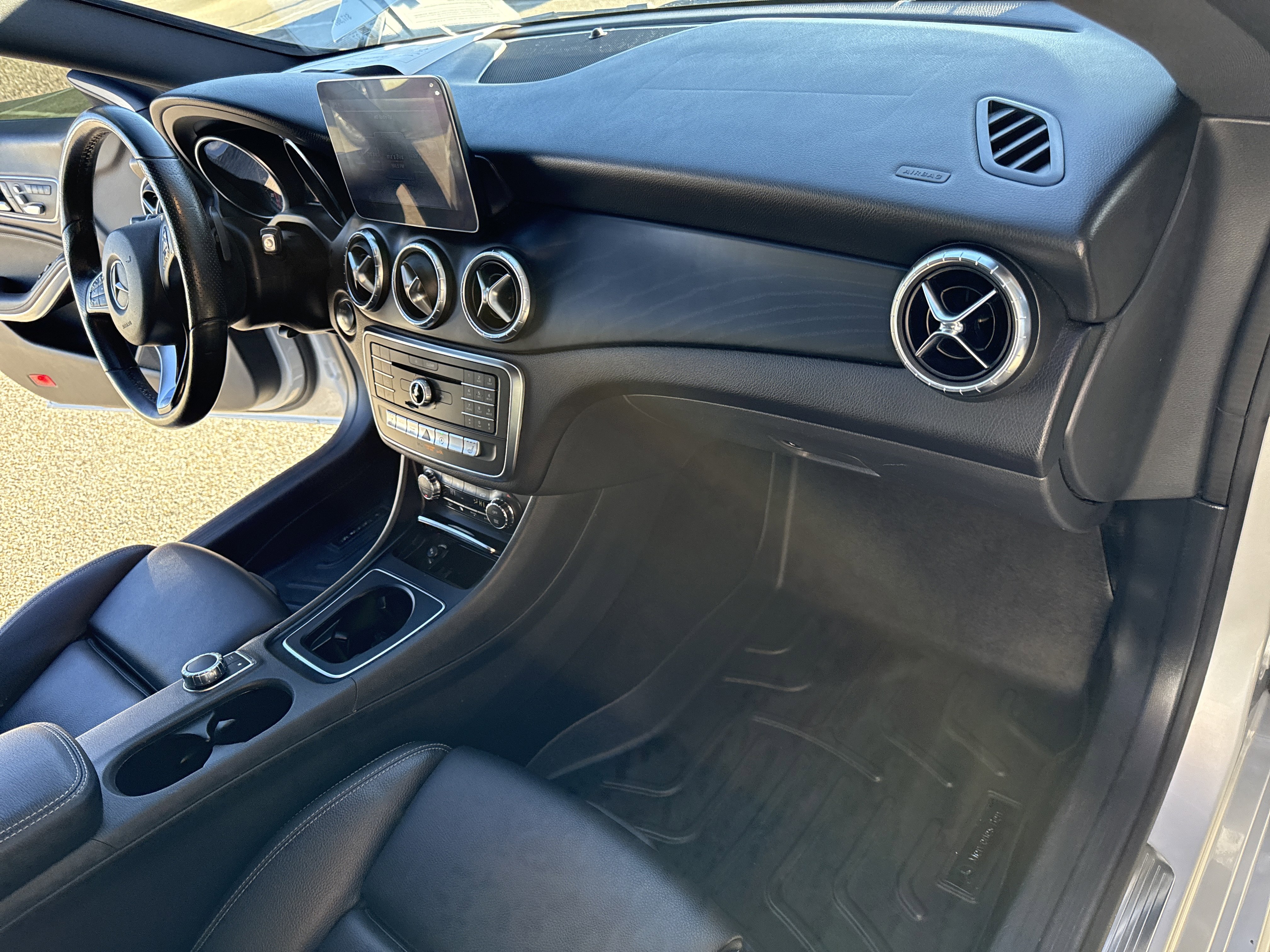 Certified 2019 Mercedes-Benz CLA 250 image 15