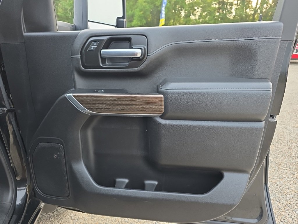 Used 2023 Chevrolet Silverado 2500 LT image 20
