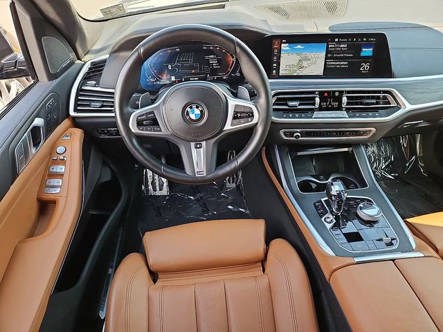 Used 2022 BMW X7 xDrive40i w/ M Sport Package image 12
