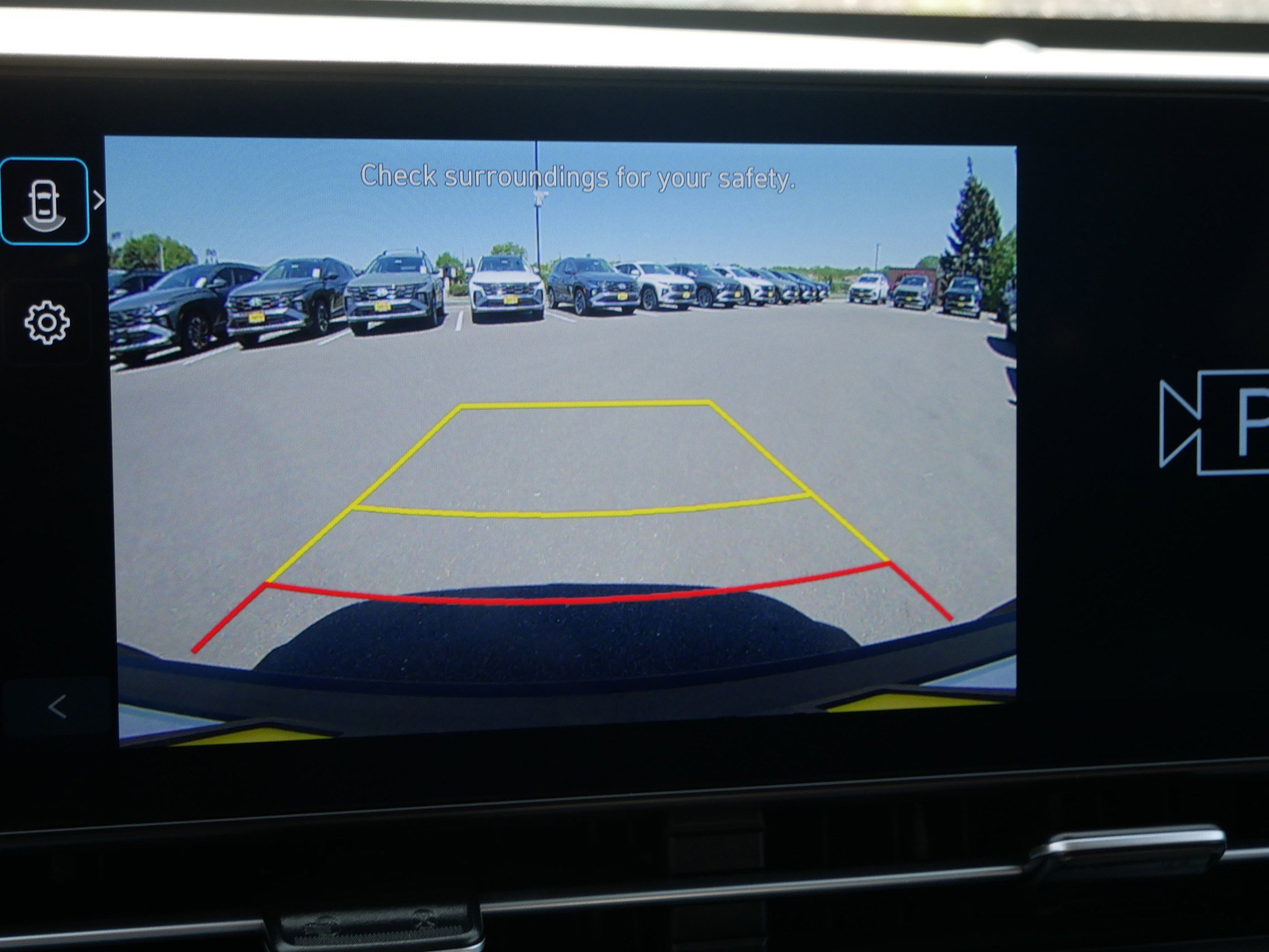 Certified 2024 Hyundai Kona SEL AWD/4WD image 31