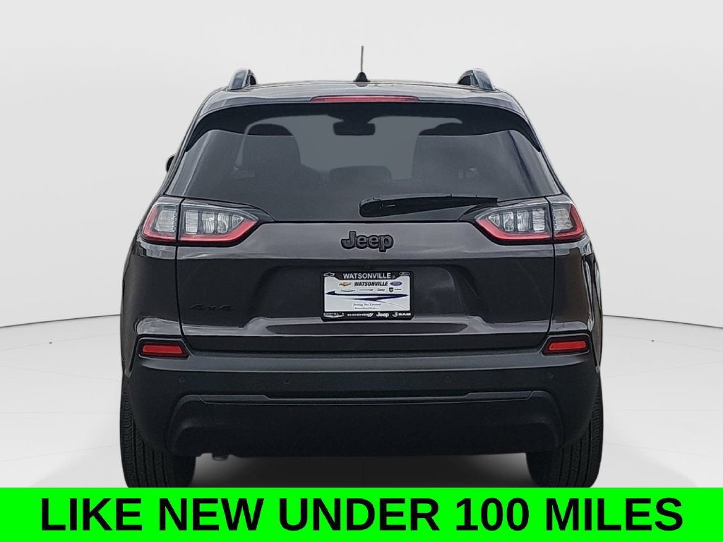 Used 2023 Jeep Cherokee Altitude Lux AWD/4WD image 4