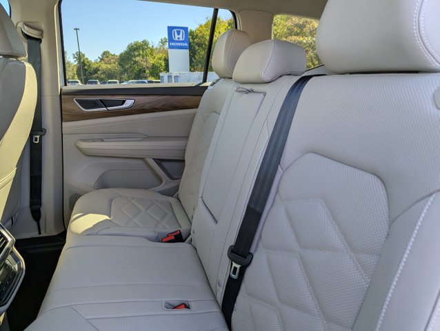 New 2026 Volkswagen Atlas SE FWD image 26