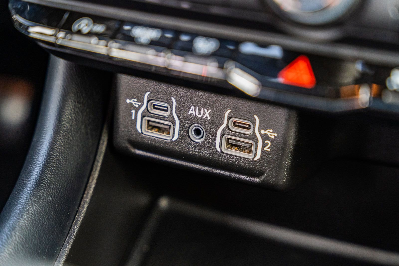 Used 2023 Dodge Durango GT image 31