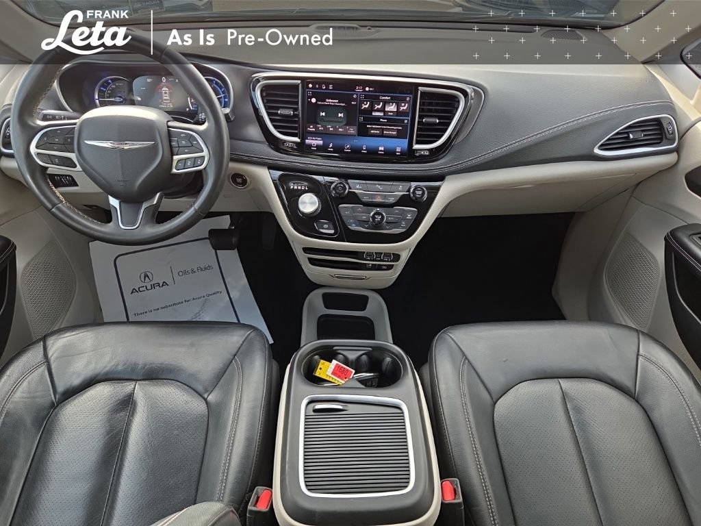 Used 2022 Chrysler Pacifica Touring-L image 24