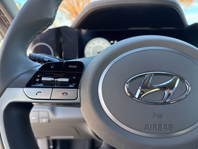 Certified 2023 Hyundai Elantra SEL w/ Convenience Package image 36