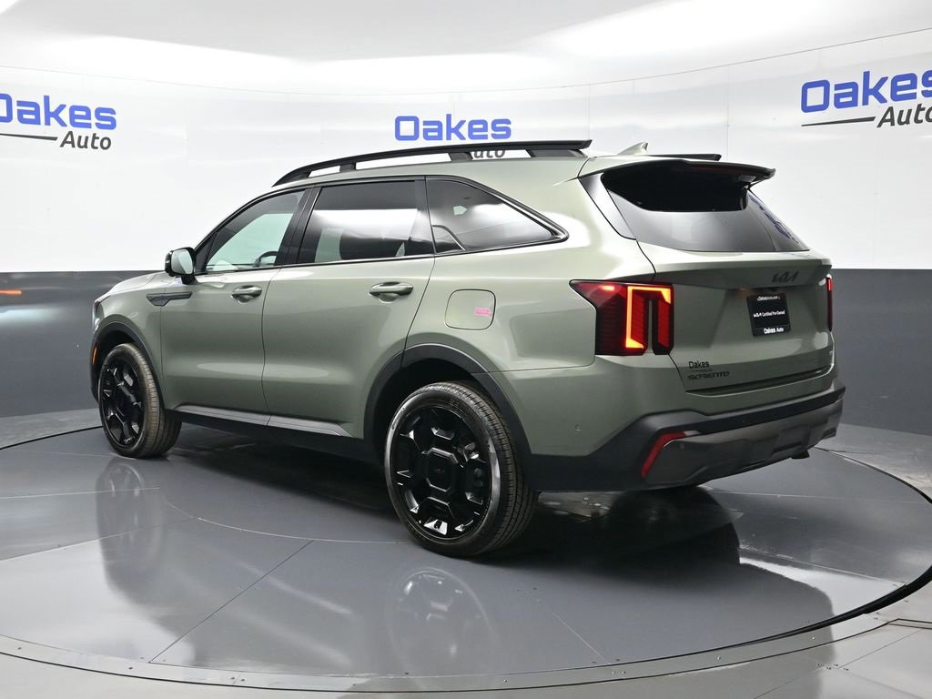 Certified 2025 Kia Sorento SX Prestige image 6