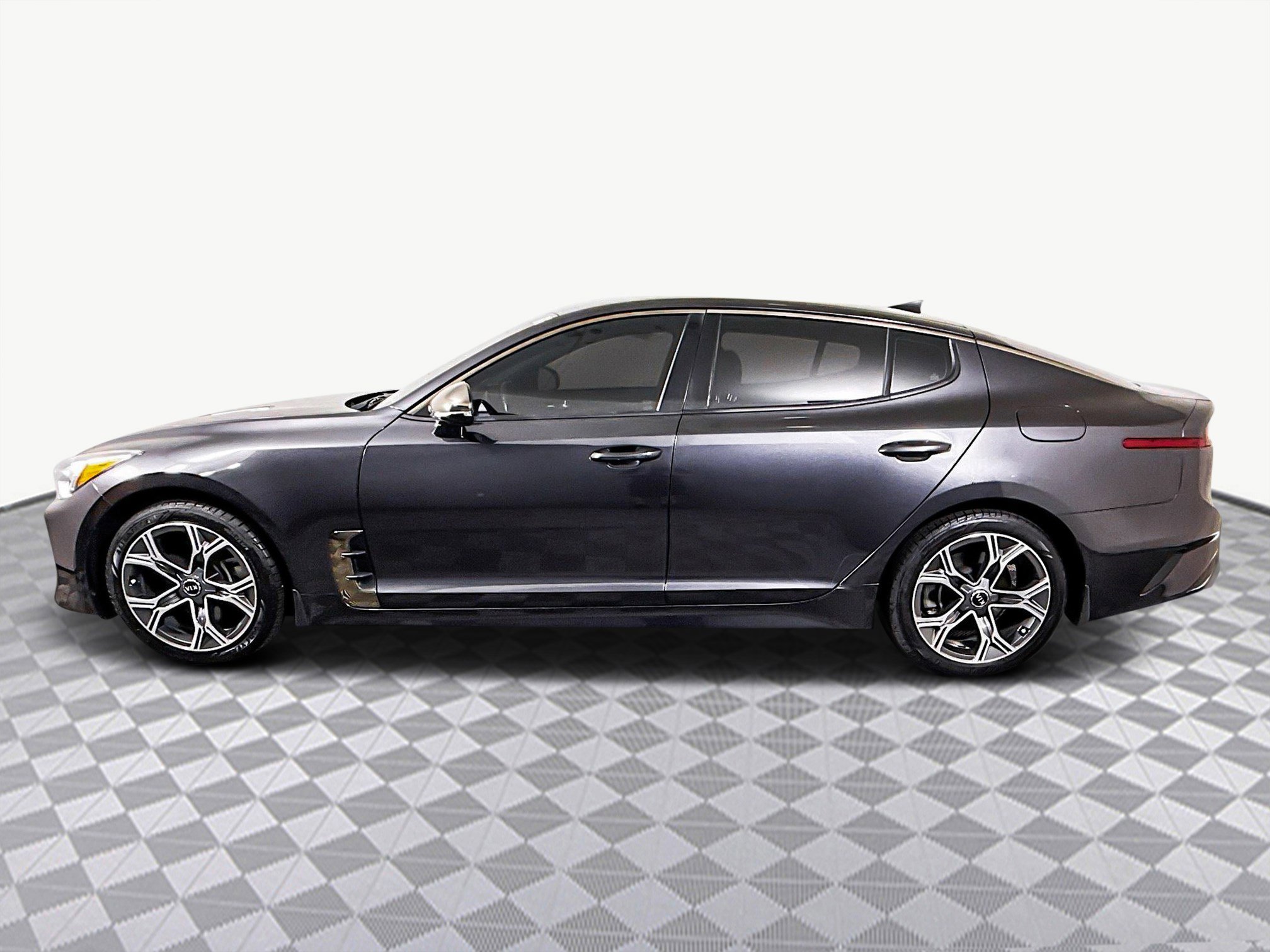 Used 2020 Kia Stinger GT-Line image 6
