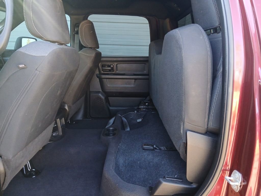 Used 2024 RAM 2500 Tradesman w/ Chrome Appearance Group image 38