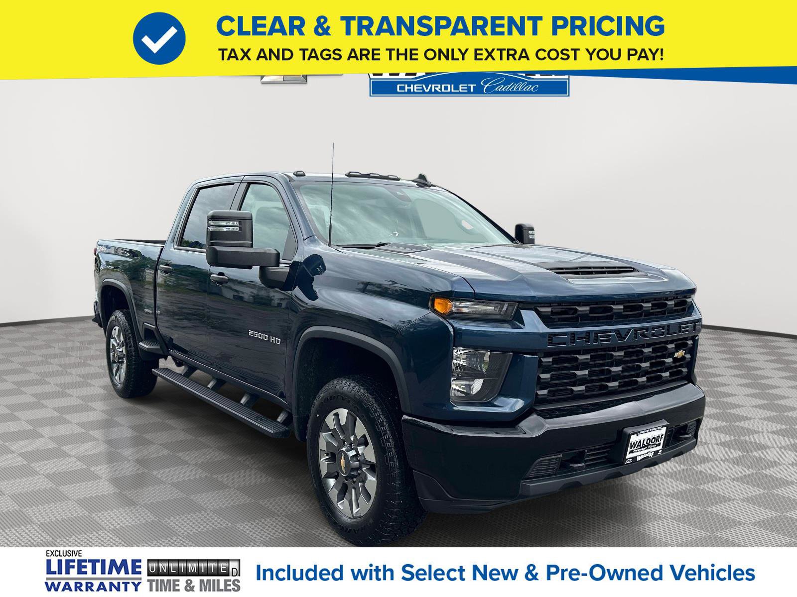 Used 2023 Chevrolet Silverado 2500 Custom w/ Custom Value Package AWD/4WD image 1