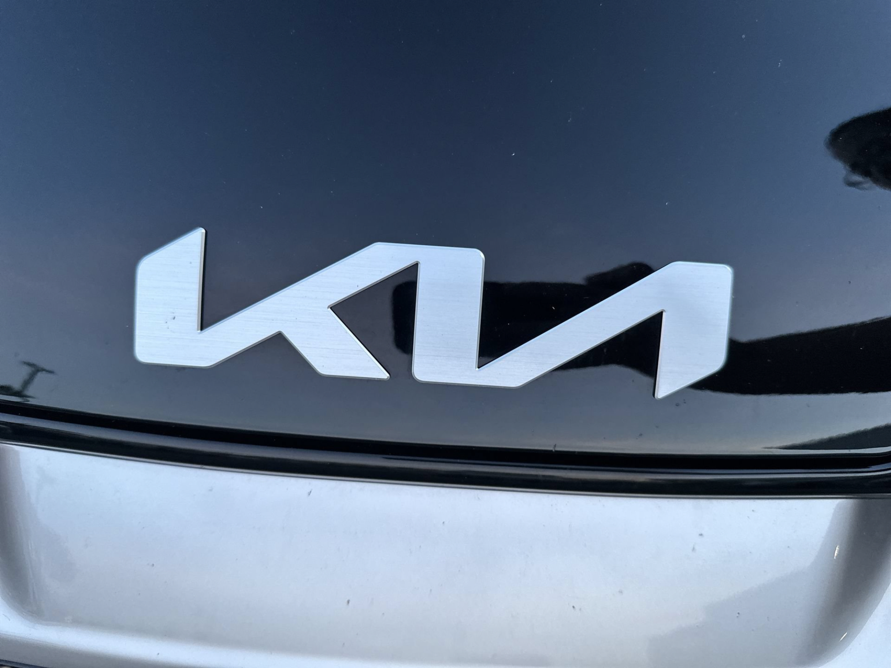Used 2023 Kia Sportage EX FWD image 27
