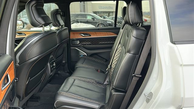 Used 2021 Jeep Grand Cherokee L Summit image 24