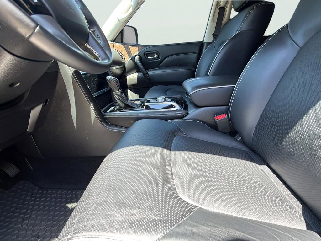 Used 2024 INFINITI QX80 Premium Select w/ Cargo Package AWD/4WD image 11